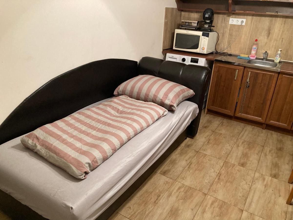 Roland Apartmant Zuglo Будапеща Екстериор снимка